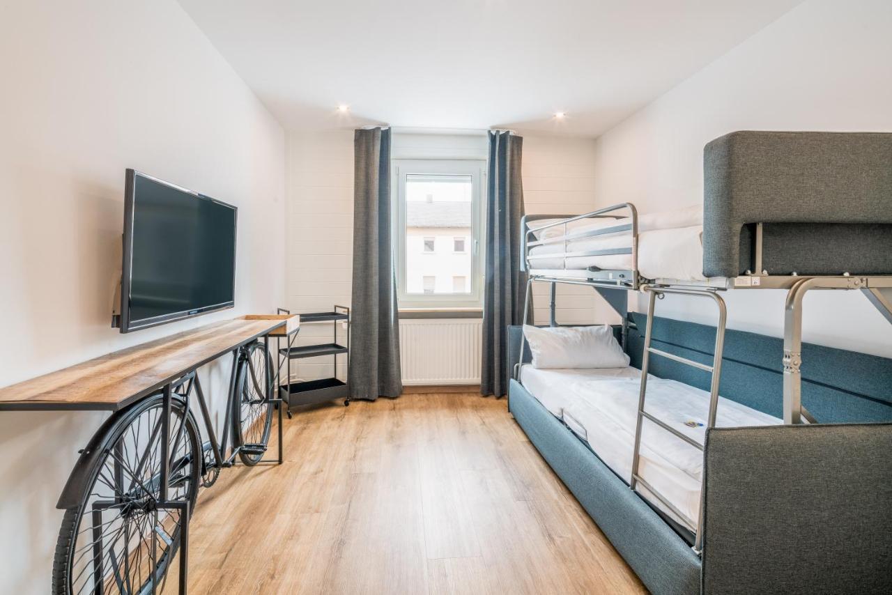 זירנדורף Hotel Knorz מראה חיצוני תמונה
