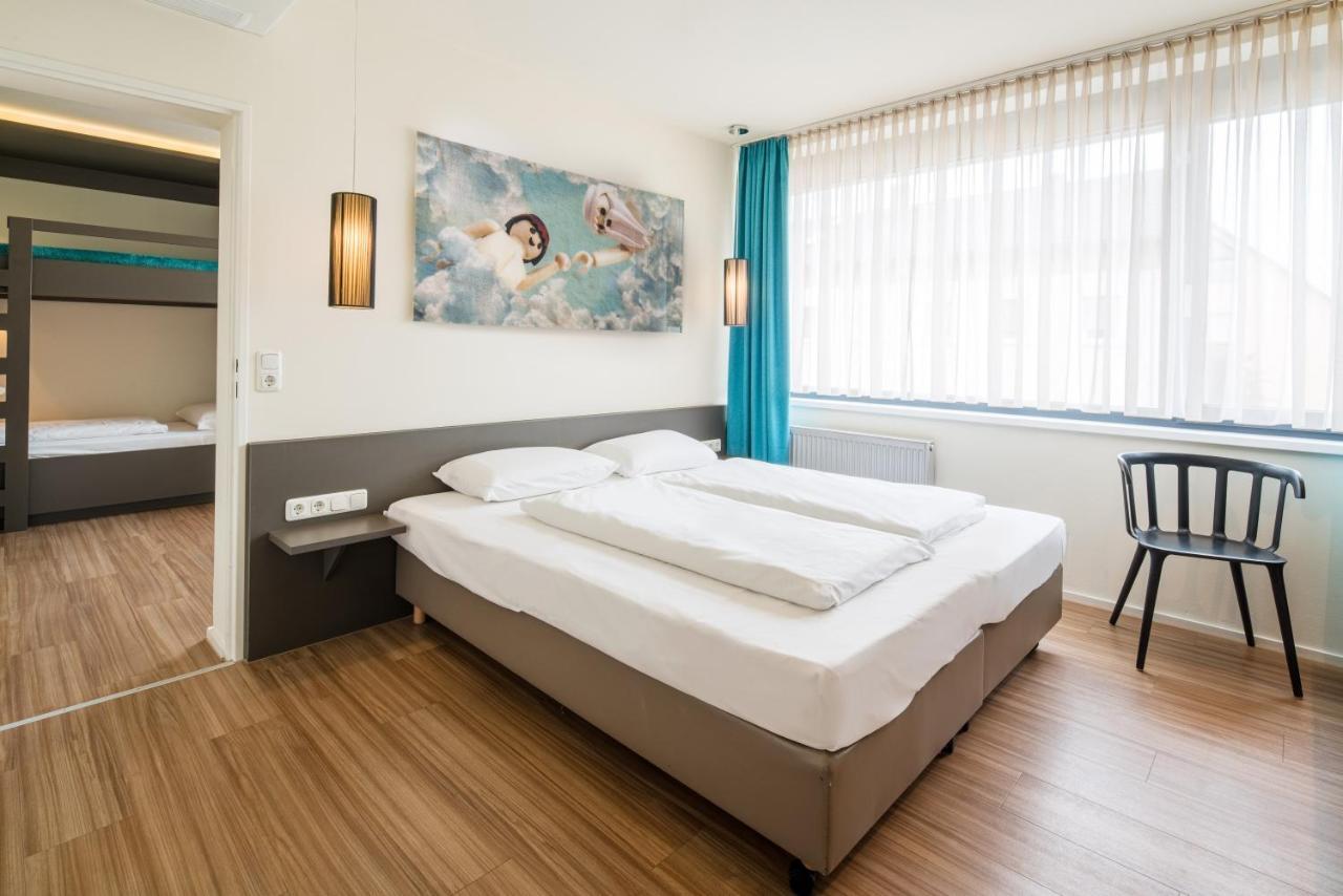 זירנדורף Hotel Knorz מראה חיצוני תמונה