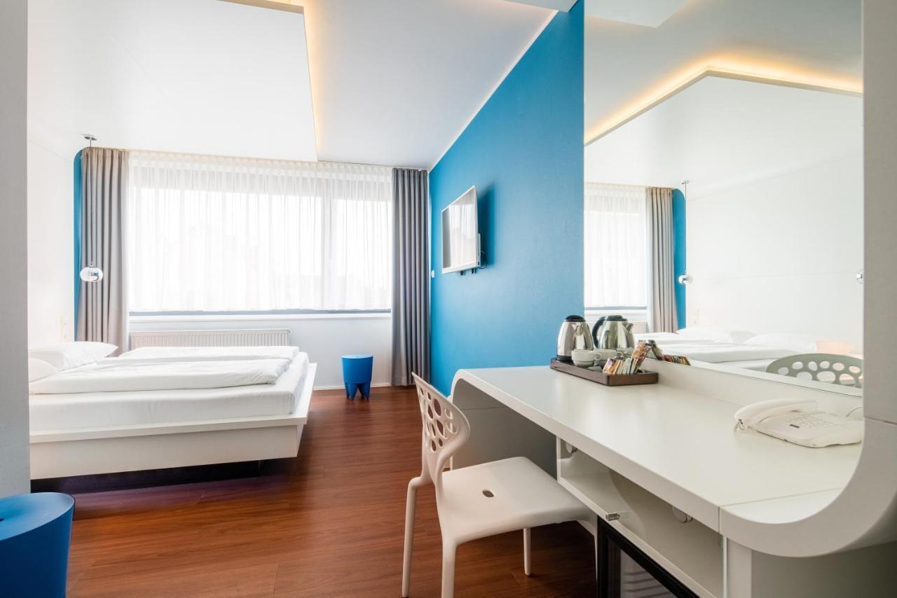זירנדורף Hotel Knorz מראה חיצוני תמונה